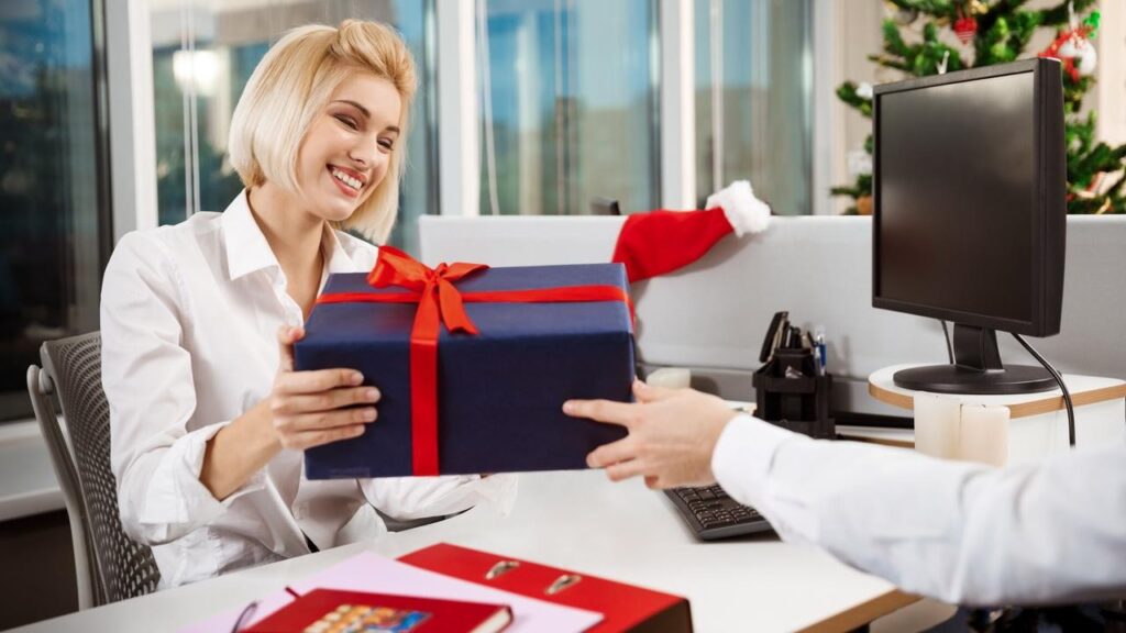 Corporate Gifts Dubai