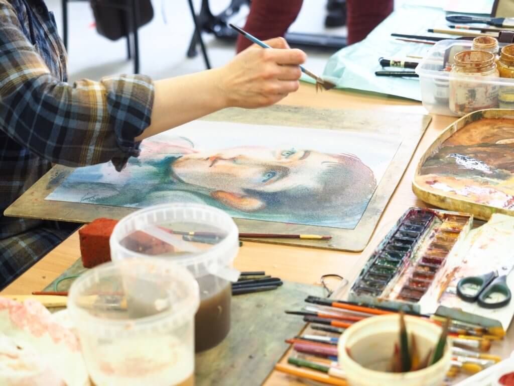 Hand-painted art commissions online