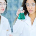 How Students Are Getting Professional Help with Science and Other Tough Subjects